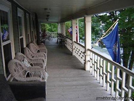 Maplehurst Inn Peterborough Exterior foto